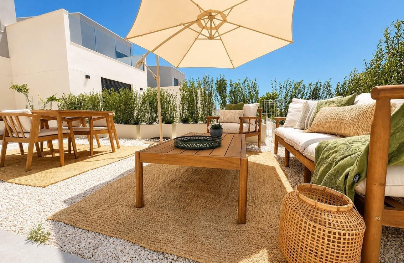 3 sovrum Semi-fristående Villa till salu i Banos y Mendigo med pool - 315 500 € (Ref: 10100897)