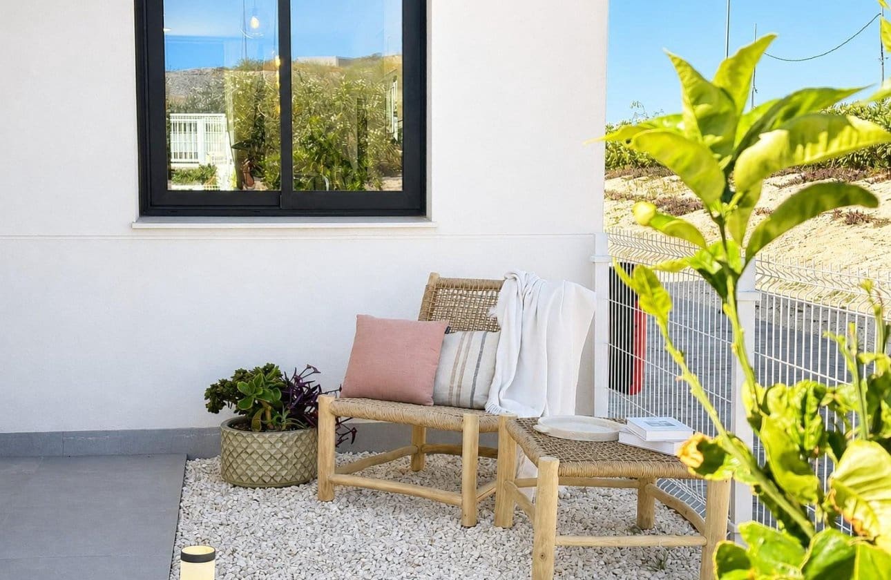 3 sovrum Semi-fristående Villa till salu i Banos y Mendigo med pool - 315 500 € (Ref: 10100897)