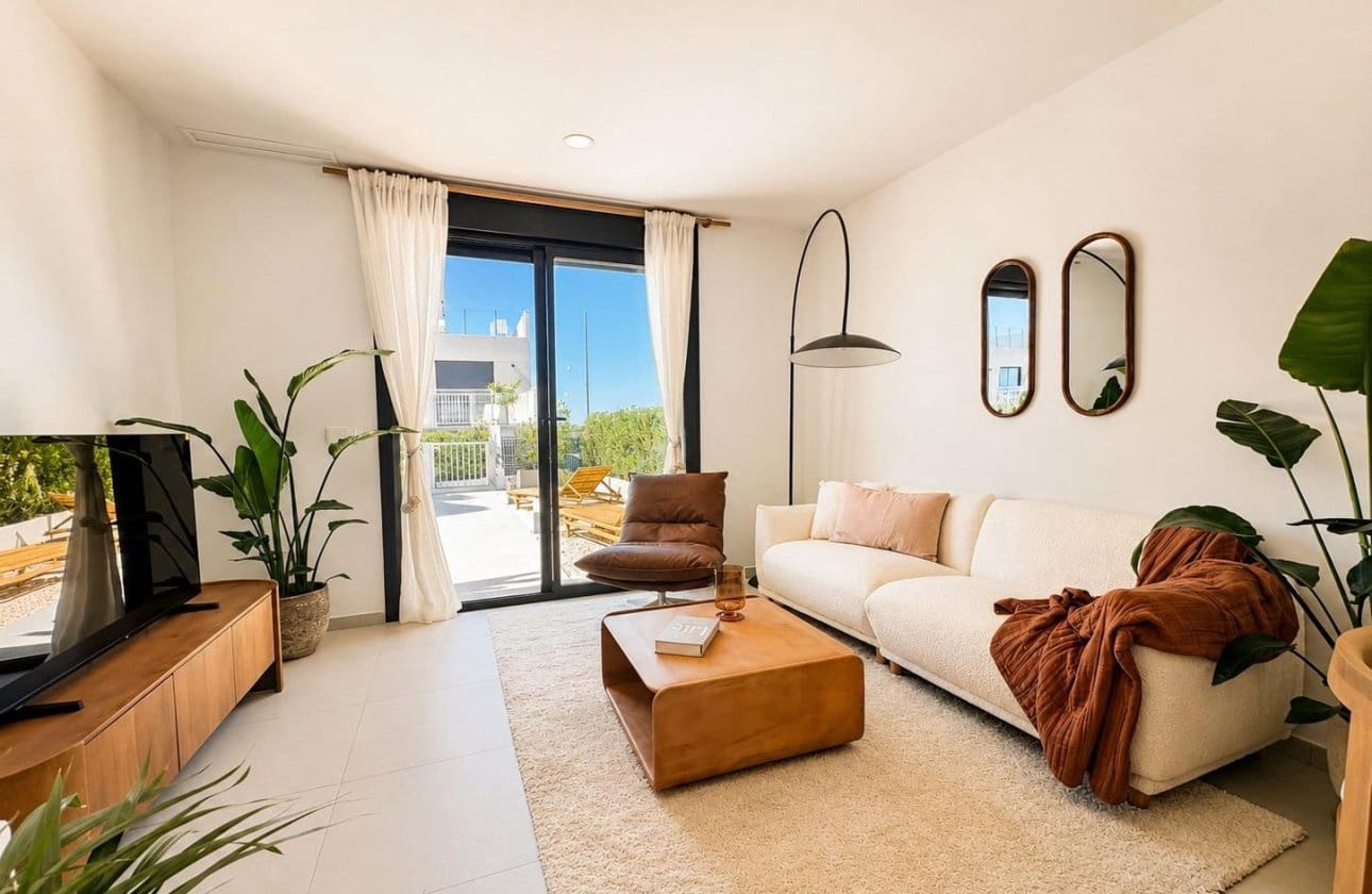 3 sovrum Semi-fristående Villa till salu i Banos y Mendigo med pool - 315 500 € (Ref: 10100897)