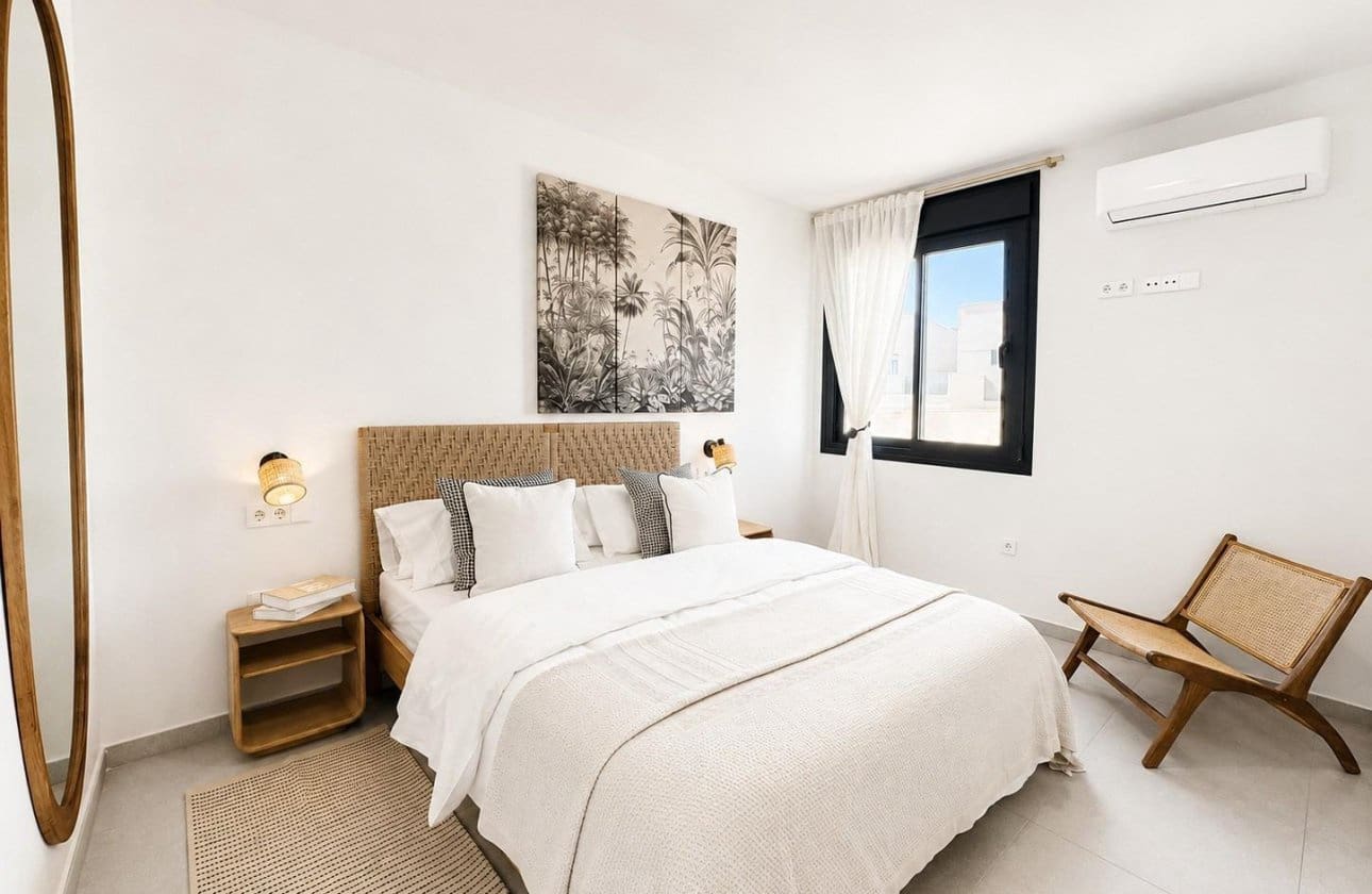 3 sovrum Semi-fristående Villa till salu i Banos y Mendigo med pool - 315 500 € (Ref: 10100897)