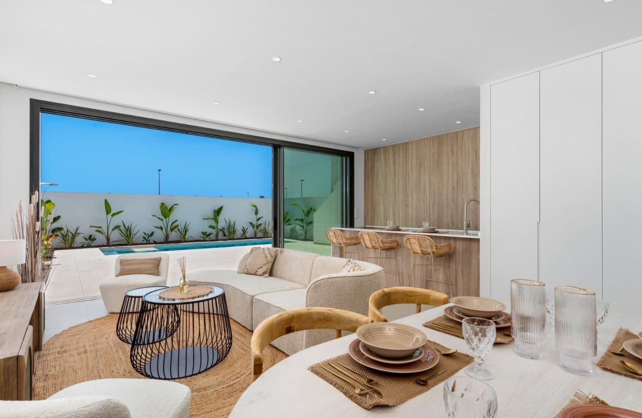 3 Zimmer Villa zu verkaufen in Los Alcazares mit Pool - 499.900 € (Ref: 10100910)