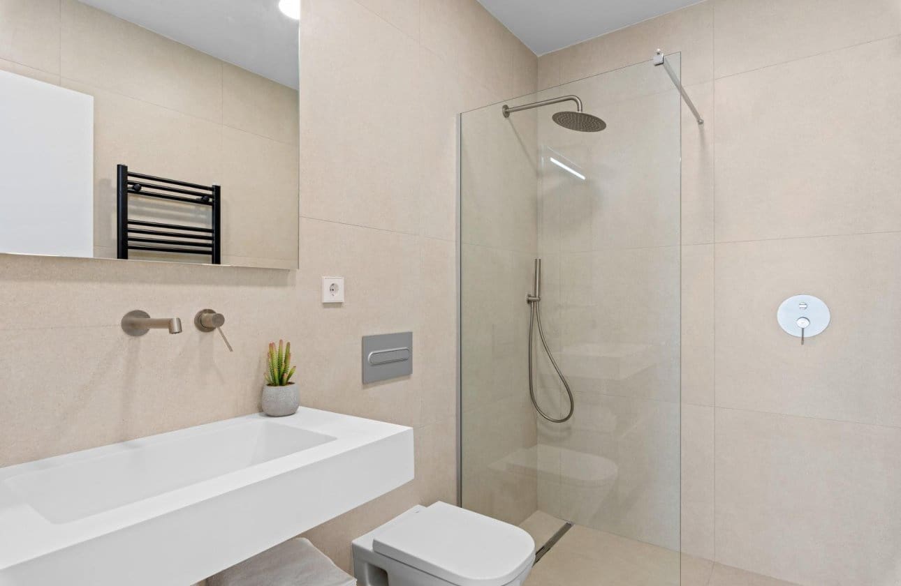 3 Zimmer Villa zu verkaufen in Los Alcazares mit Pool - 499.900 € (Ref: 10100910)
