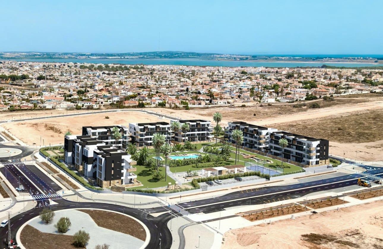 2 Zimmer Apartment zu verkaufen in La Siesta mit Pool - 308.000 € (Ref: 10100947)
