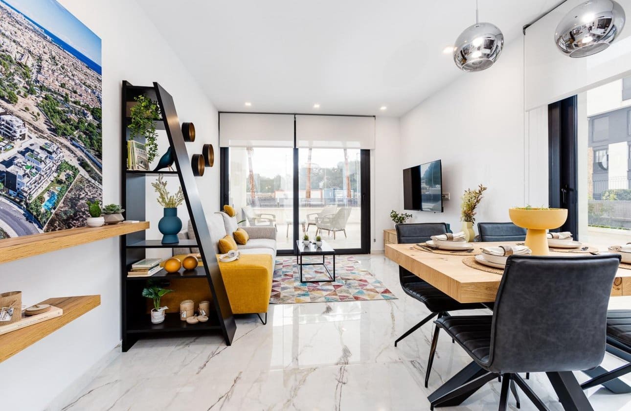 2 sovrum Lägenhet till salu i Ciudad Quesada med pool - 322 000 € (Ref: 10100948)