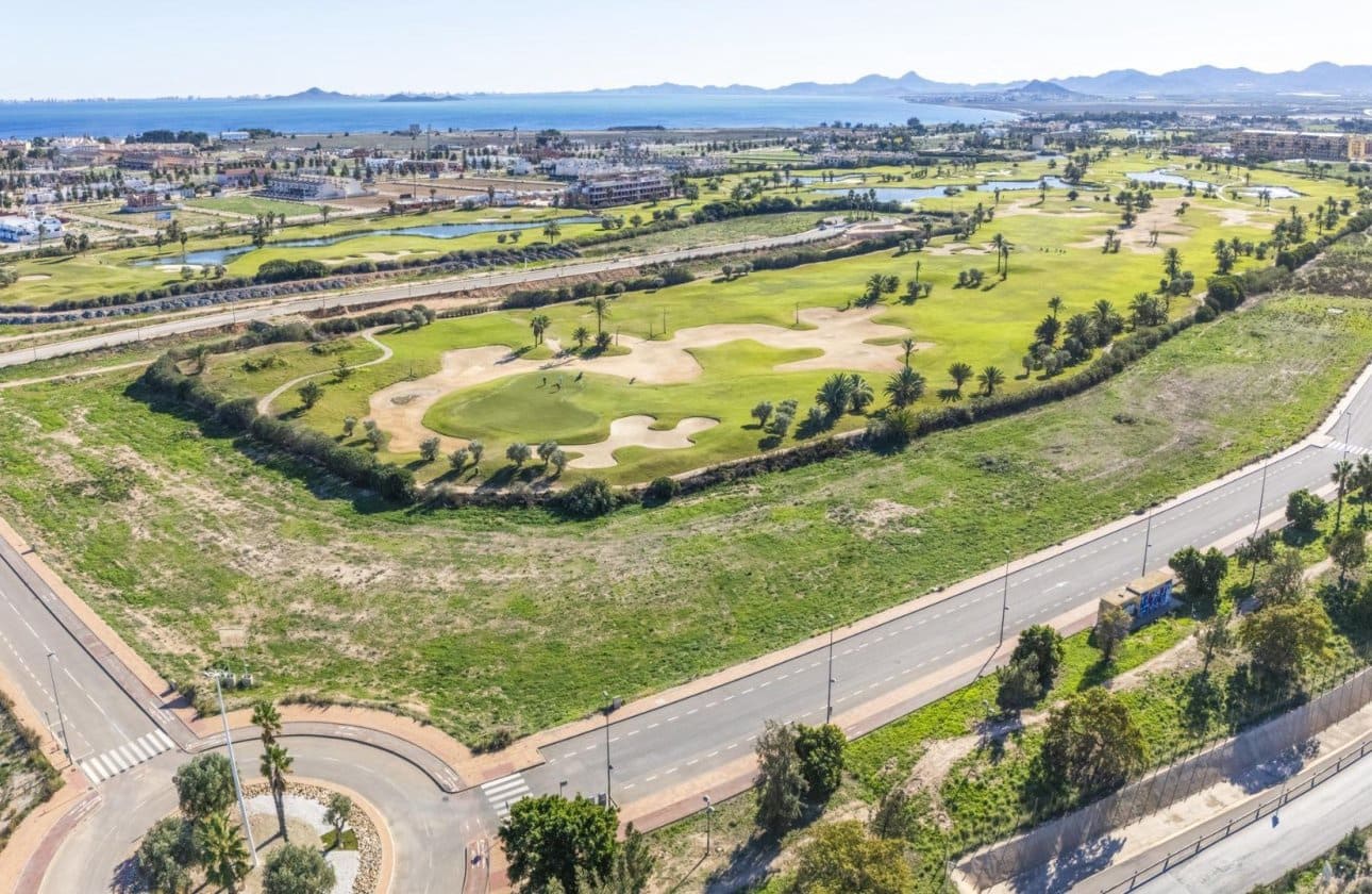 3 sovrum Lägenhet till salu i Los Alcazares med pool - 379 000 € (Ref: 10100957)