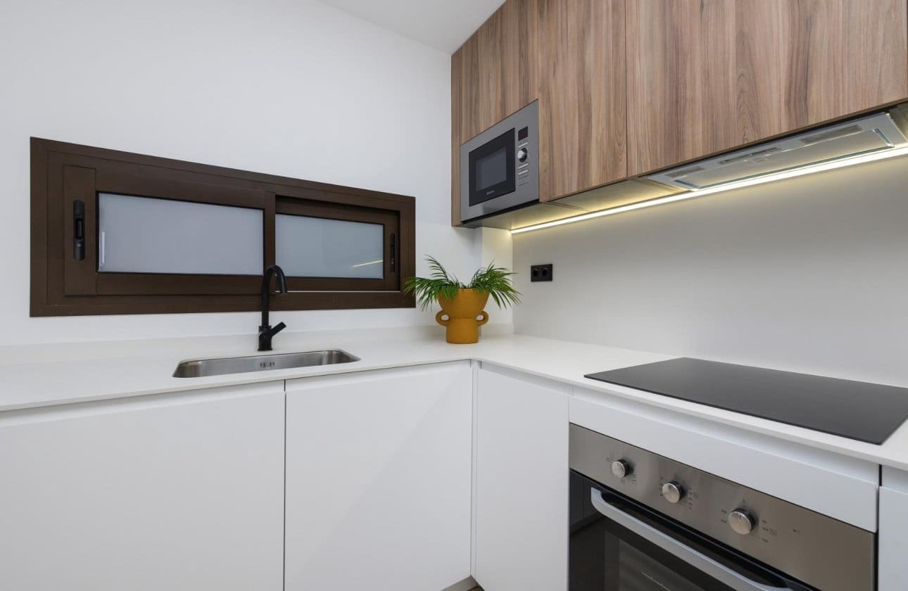 2 makuuhuone Huoneisto myytävänä paikassa Los Alcazares mukana uima-altaan - 320 000 € (Ref: 10100965)
