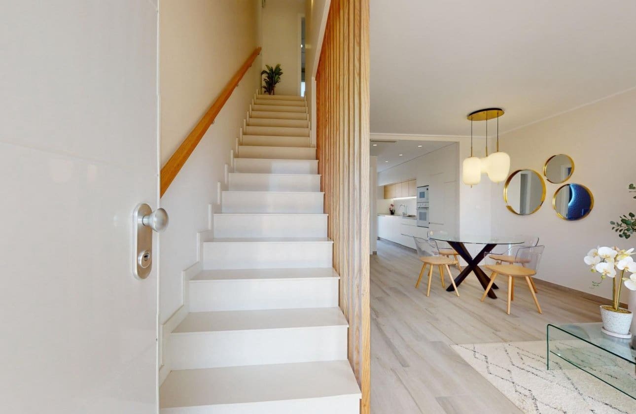 3 slaapkamer Villa te koop in Pilar de la Horadada met zwembad garage - € 379.900 (Ref: 10100982)