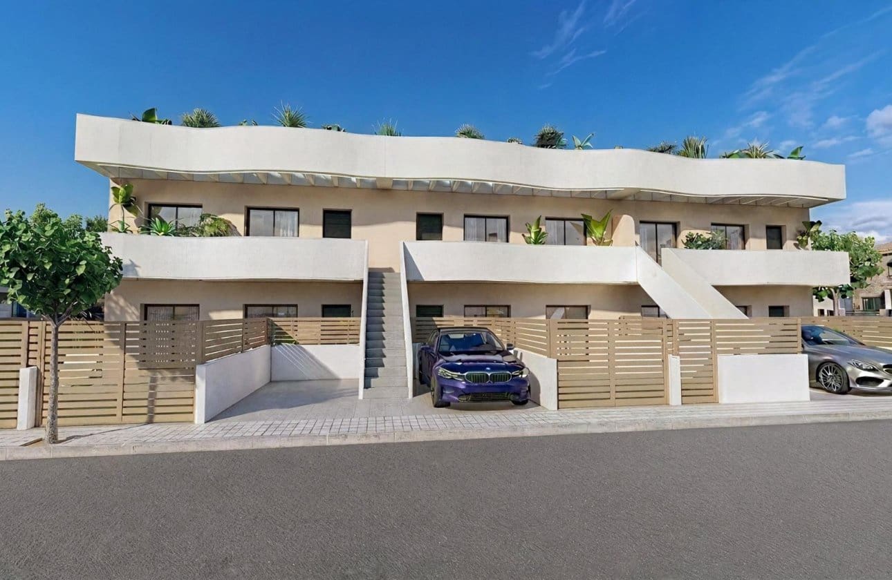 3 bedroom Apartment for sale in Pilar de la Horadada with pool garage - € 369,900 (Ref: 10127491)