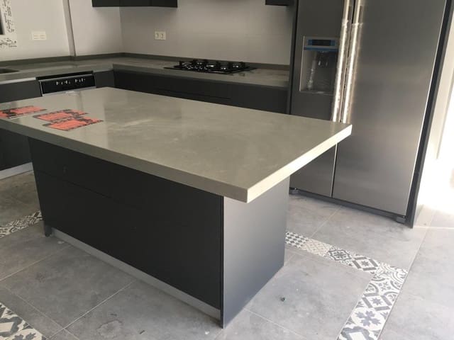 3 makuuhuone Huvila myytävänä paikassa Pinoso mukana uima-altaan - 398 000 € (Ref: 9416407)