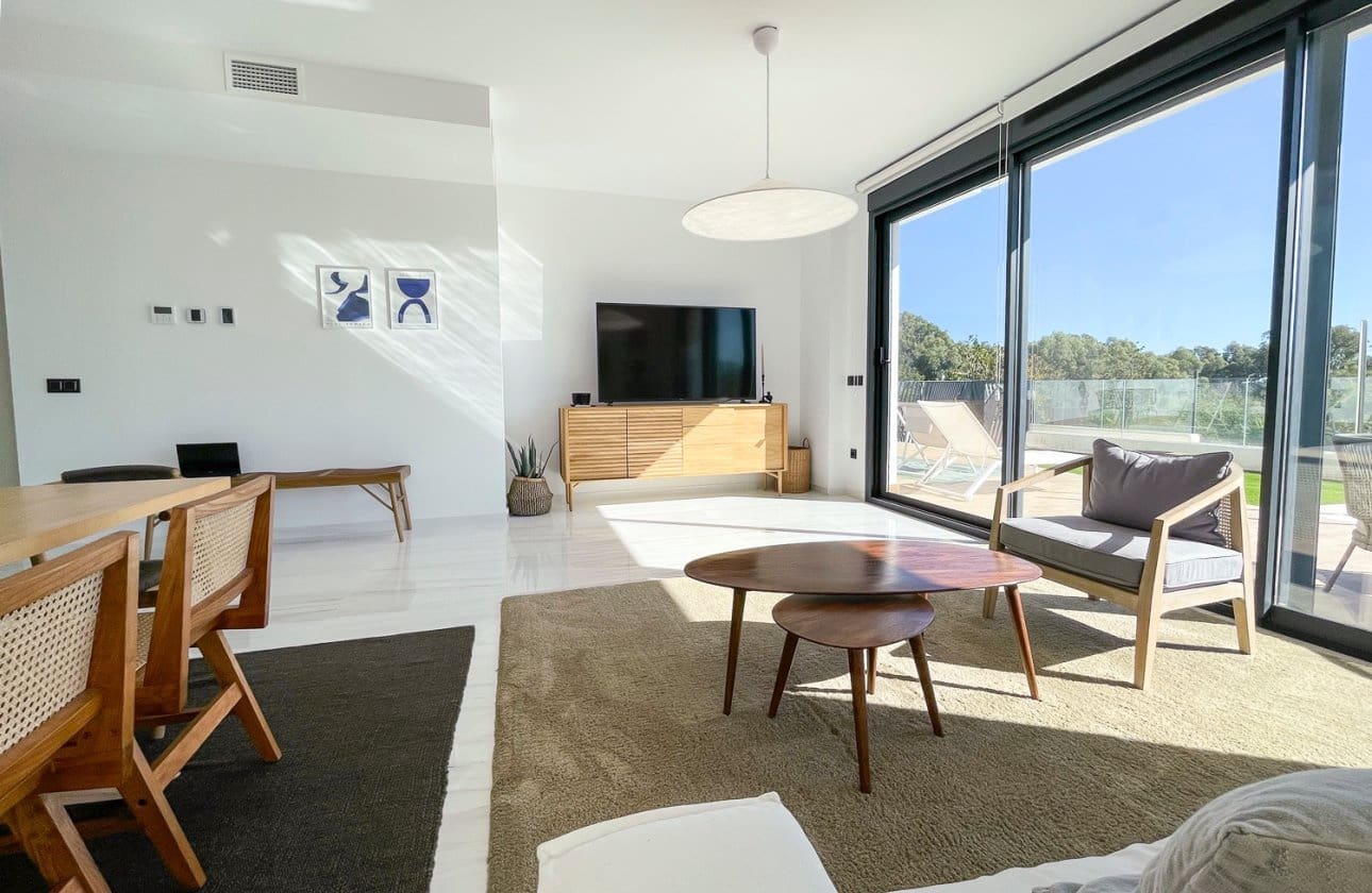 Apartamento de 3 habitaciones en La Villajoyosa / Vila Joiosa en venta con piscina garaje - 1.390.000 € (Ref: 9419306)