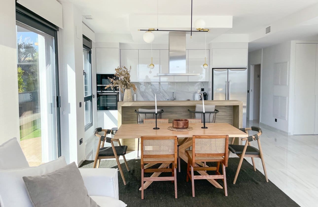 Apartamento de 3 habitaciones en La Villajoyosa / Vila Joiosa en venta con piscina garaje - 1.390.000 € (Ref: 9419306)