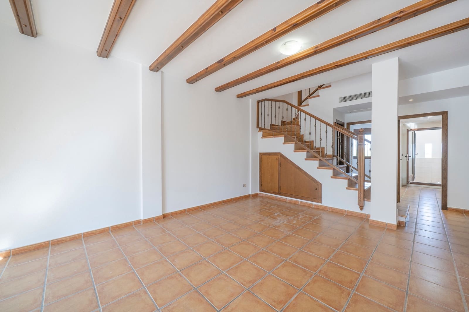 3 bedroom Apartment for sale in Algorfa with pool - € 230,000 (Ref: 9419324)