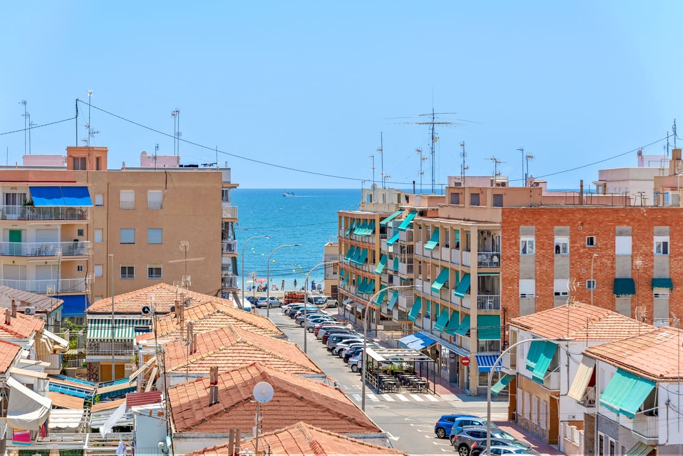 Apartamento de 2 habitaciones en Santa Pola en venta con piscina - 220.000 € (Ref: 9419326)