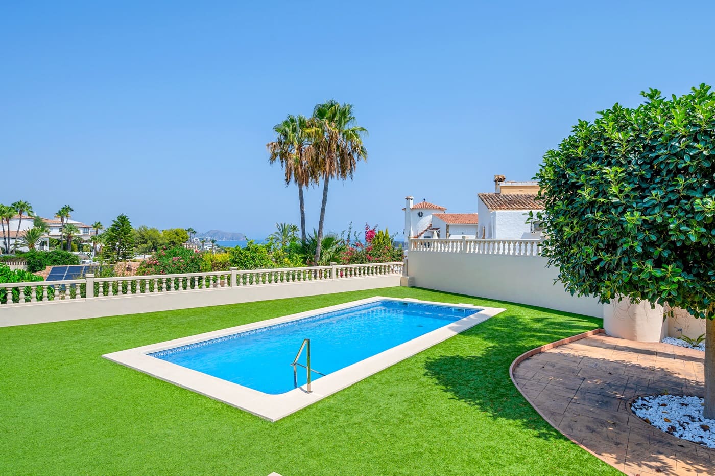 5 bedroom Villa for sale in Benissa with pool - € 1,690,000 (Ref: 9419332)