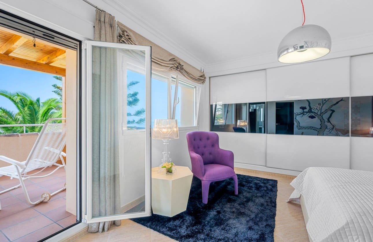 5 makuuhuone Huvila myytävänä paikassa Benissa mukana uima-altaan - 1 690 000 € (Ref: 9419332)