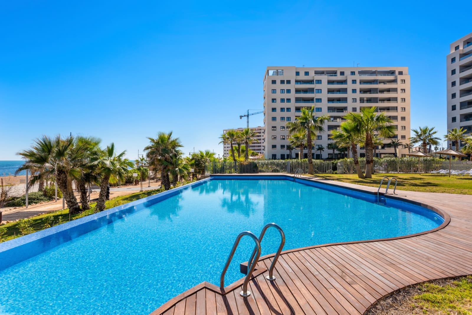 2 bedroom Apartment for sale in Orihuela Costa with pool garage - € 430,000 (Ref: 9419333)