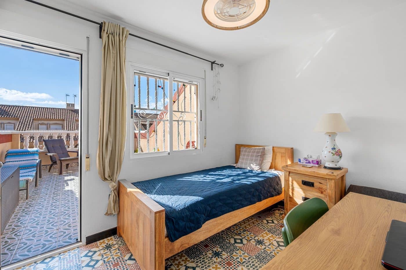 3 makuuhuone Paritalo myytävänä paikassa Los Alcazares - 197 000 € (Ref: 9419339)