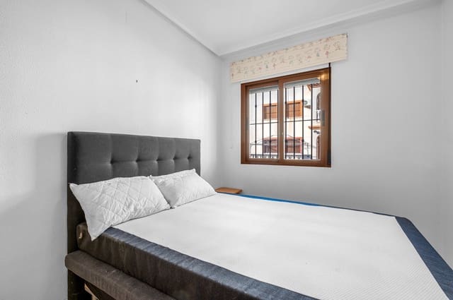 2 slaapkamer Appartement te koop in Daya Vieja met zwembad - € 105.000 (Ref: 9449467)