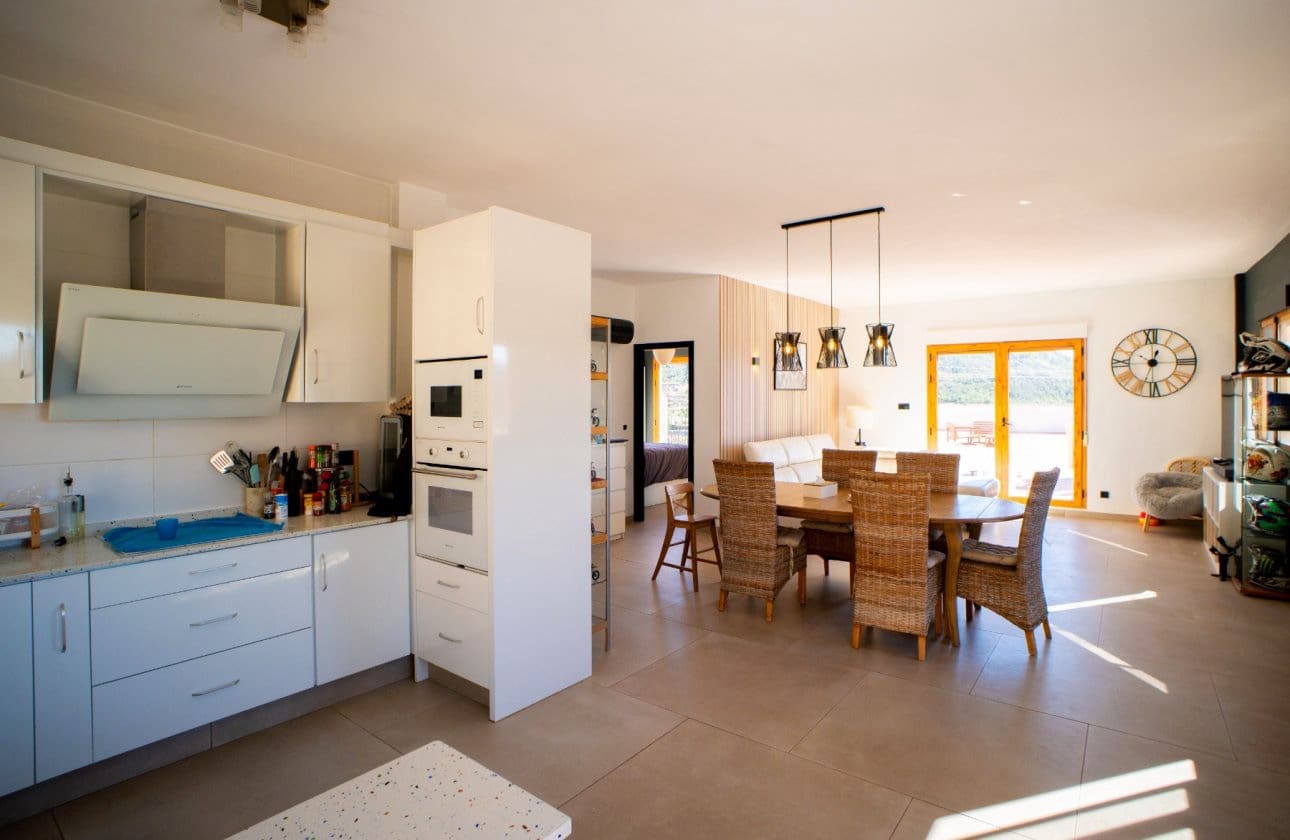 5 bedroom Villa for sale in Las Casicas with pool garage - € 359,000 (Ref: 9453682)