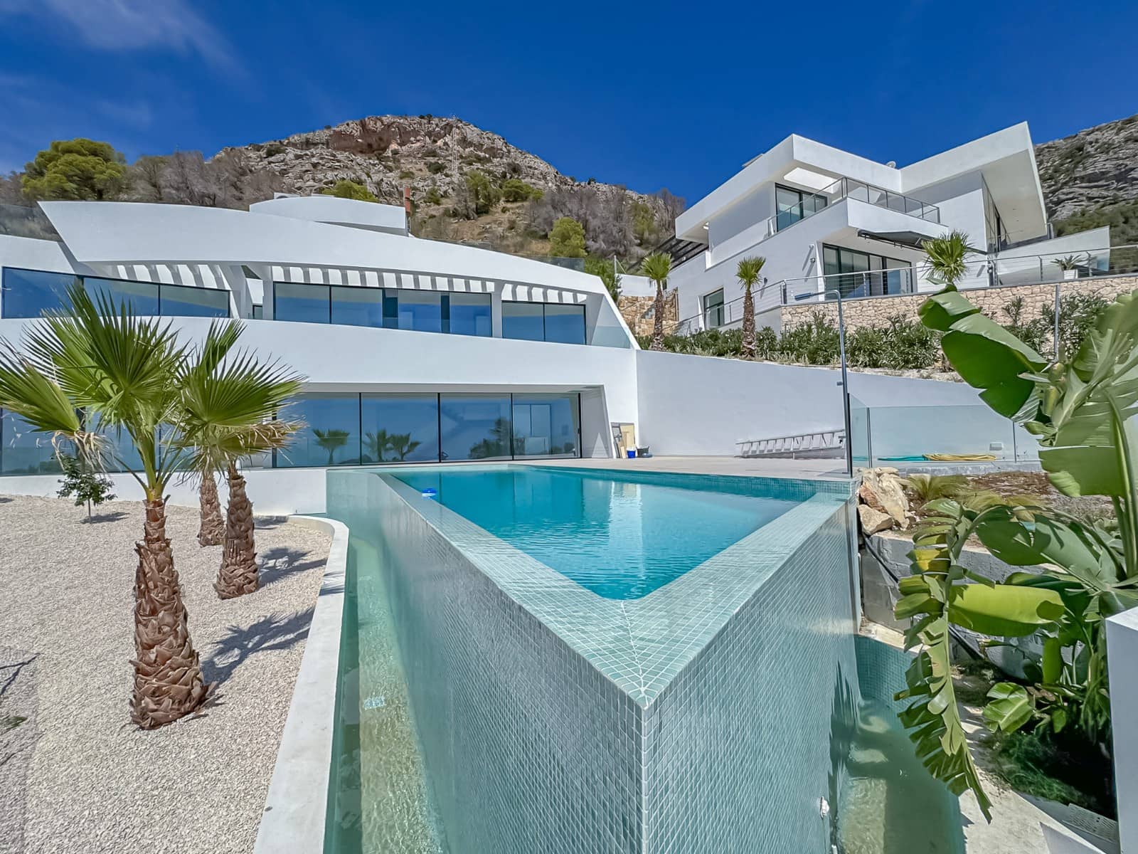 4 quarto Moradia para venda em Altea com piscina - 2 290 000 € (Ref: 9543111)