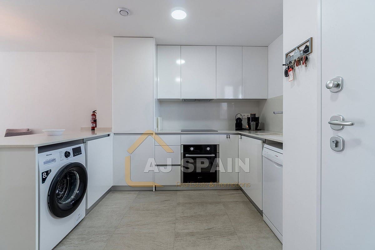 2 makuuhuone Huoneisto myytävänä paikassa San Pedro del Pinatar mukana uima-altaan - 259 000 € (Ref: 9544579)