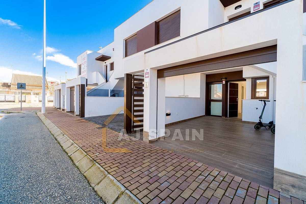 2 makuuhuone Huoneisto myytävänä paikassa San Pedro del Pinatar mukana uima-altaan - 259 000 € (Ref: 9544579)