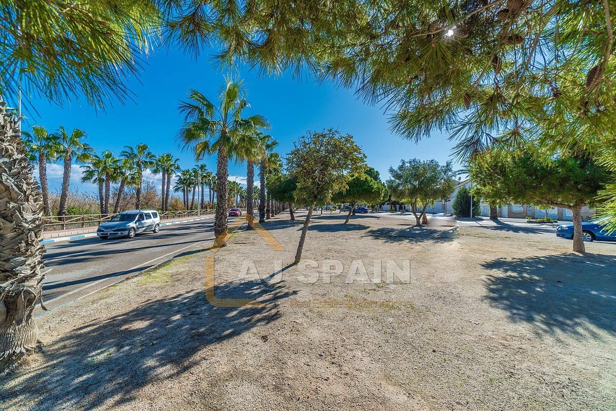 2 makuuhuone Huoneisto myytävänä paikassa San Pedro del Pinatar mukana uima-altaan - 259 000 € (Ref: 9544579)