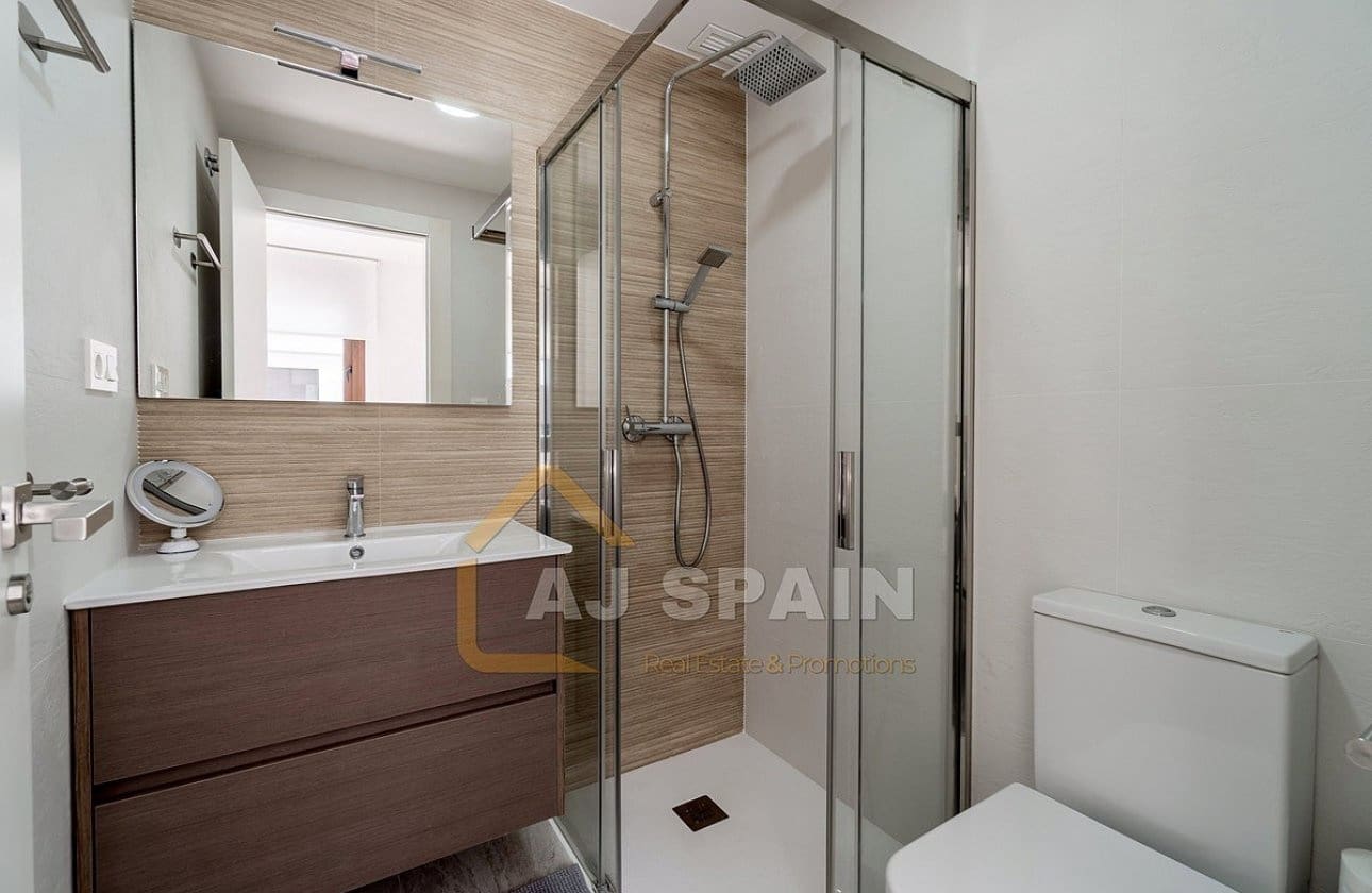 Apartamento de 2 habitaciones en Lo Pagan en venta con piscina garaje - 259.000 € (Ref: 9544579)
