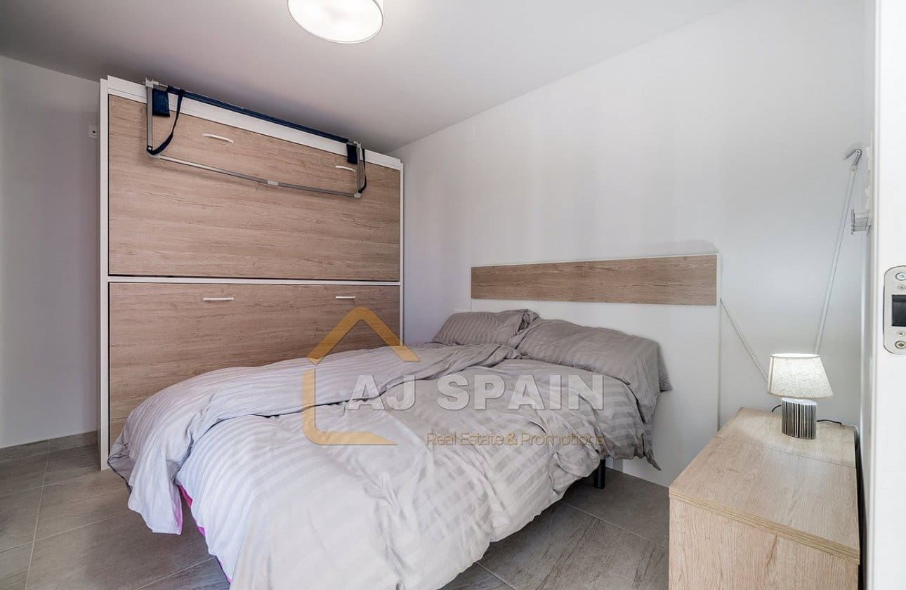 Apartamento de 2 habitaciones en Lo Pagan en venta con piscina garaje - 259.000 € (Ref: 9544579)