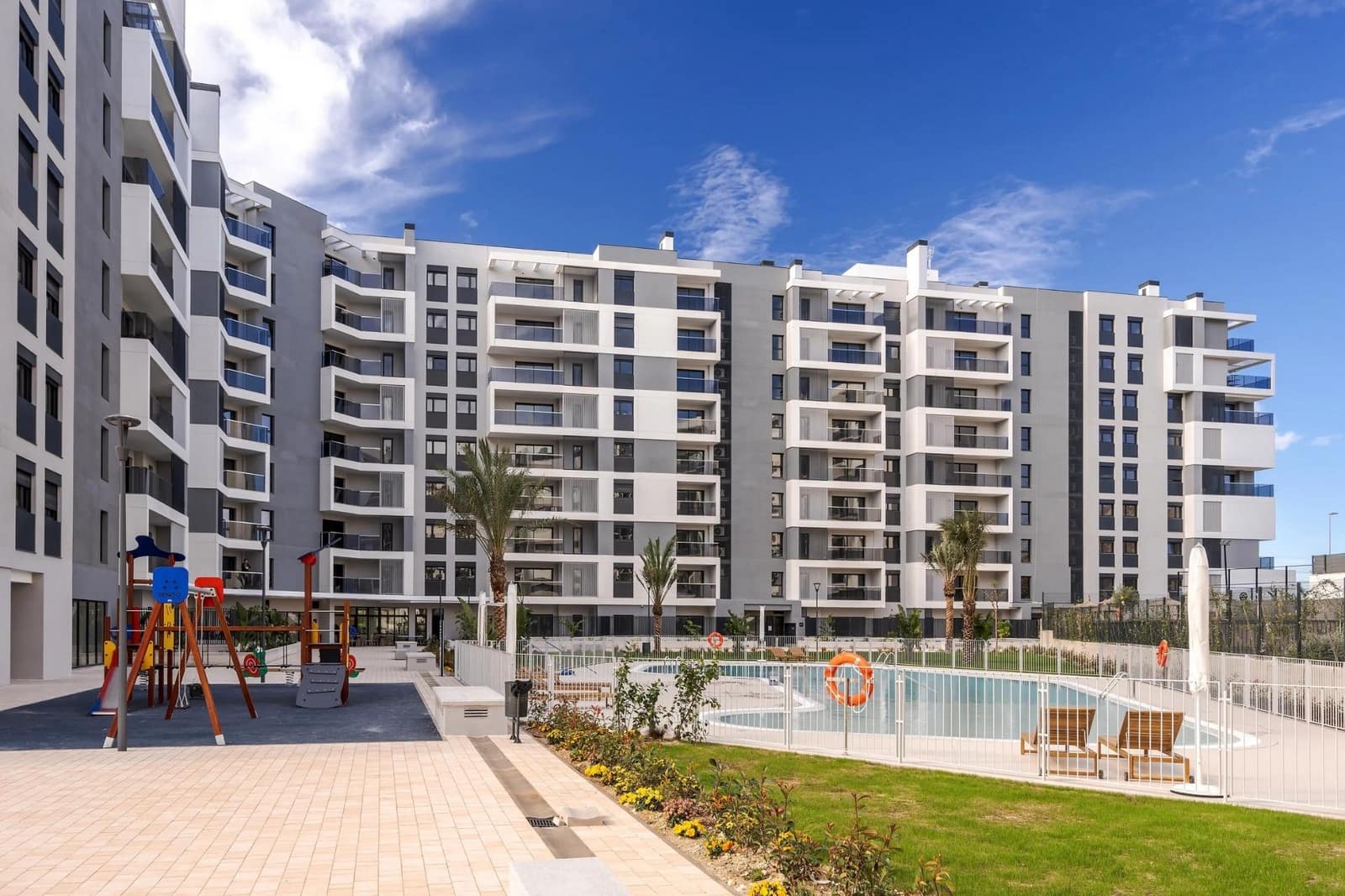 3 makuuhuone Huoneisto myytävänä paikassa Alicante kaupunki mukana uima-altaan - 403 000 € (Ref: 9574039)