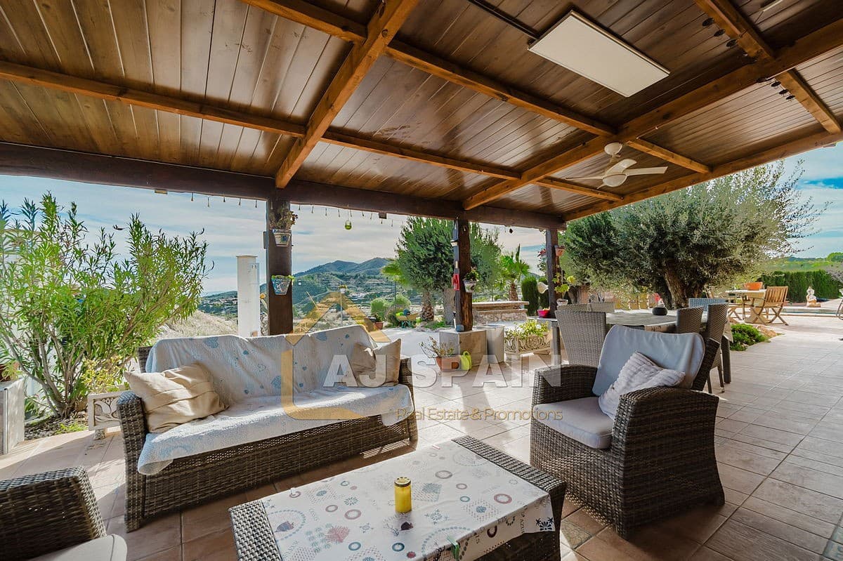 3 sovrum Villa till salu i Las Casicas med pool - 239 000 € (Ref: 9580332)