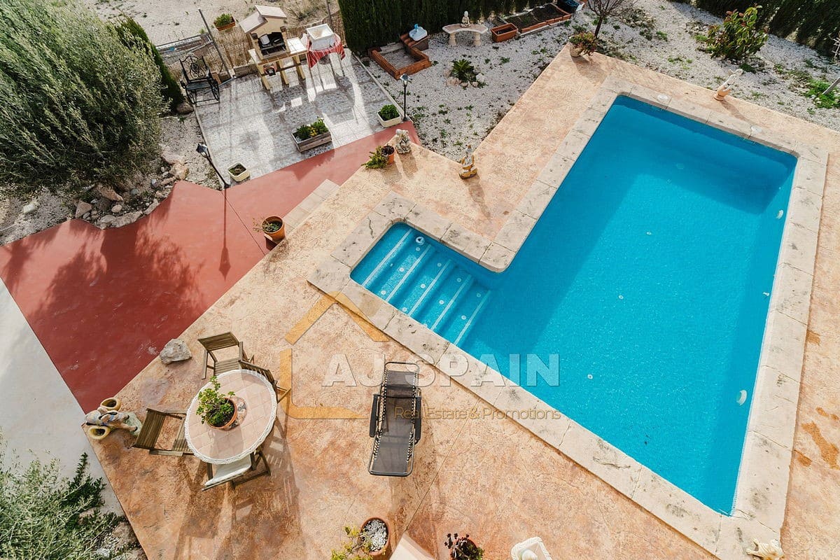 3 sovrum Villa till salu i Las Casicas med pool - 239 000 € (Ref: 9580332)