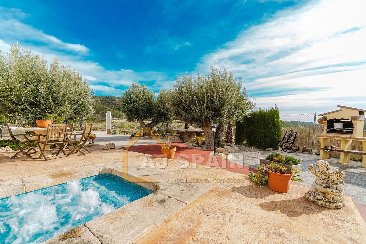 3 sovrum Villa till salu i Las Casicas med pool - 239 000 € (Ref: 9580332)