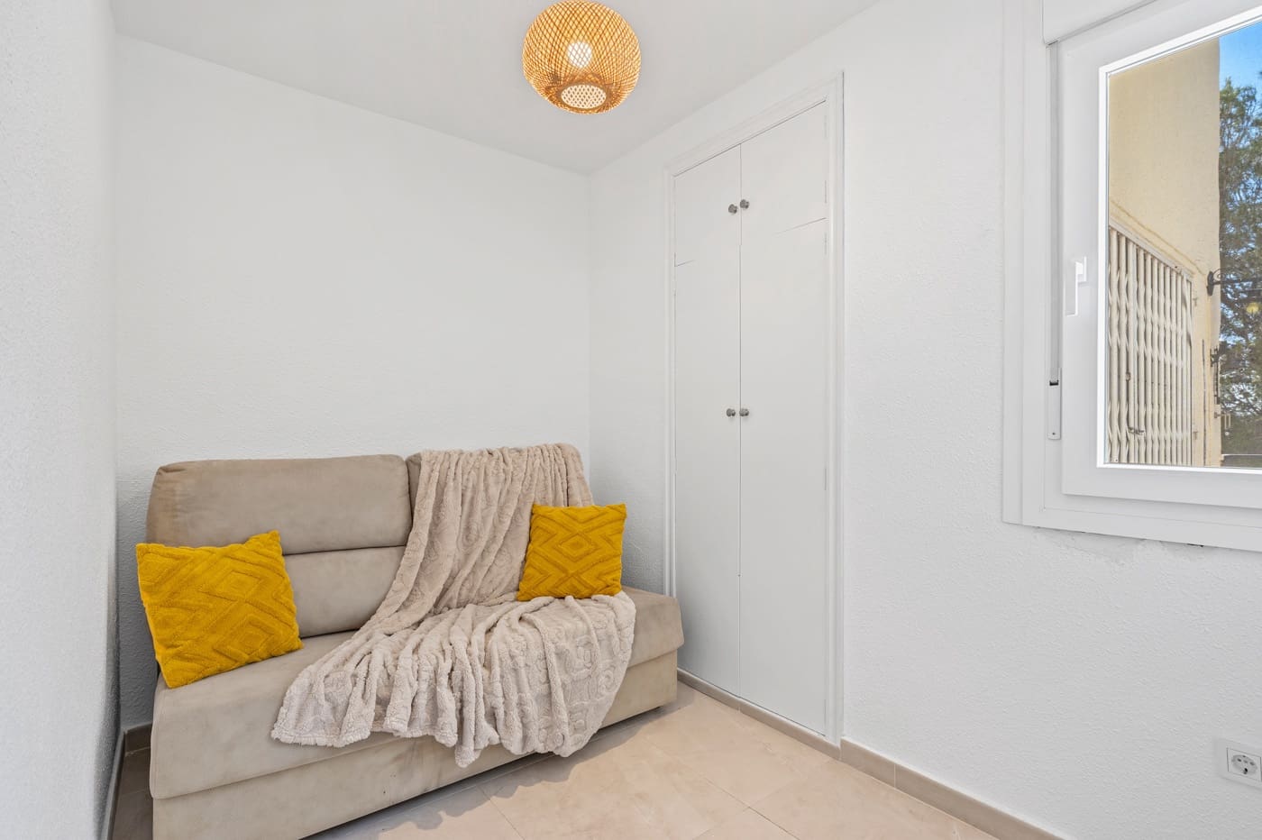 2 Zimmer Apartment zu verkaufen in La Nucia mit Pool Garage - 175.000 € (Ref: 9596796)