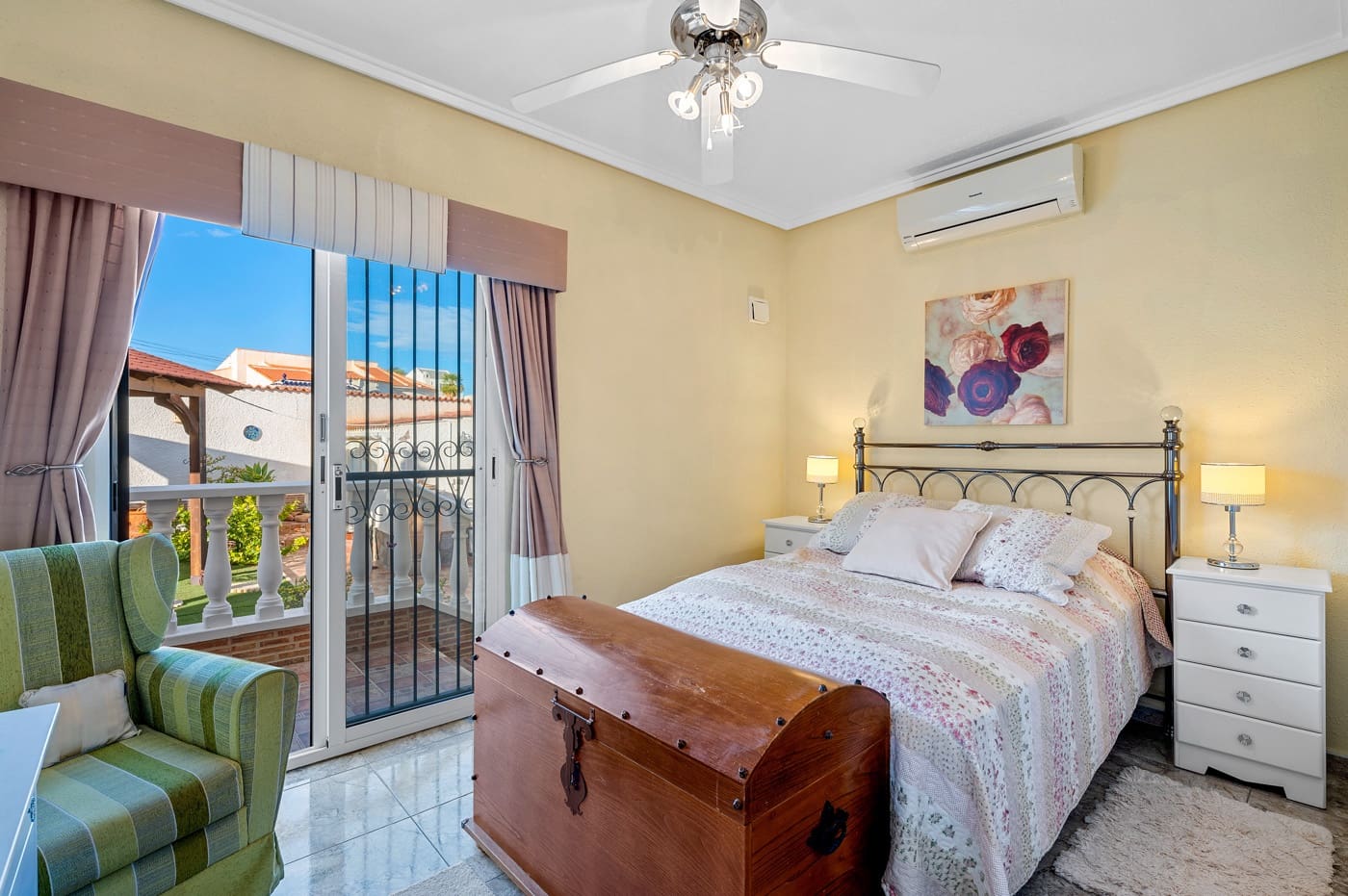 4 chambre Villa/Maison à vendre à Dona Pepa avec piscine - 449 500 € (Ref: 9604614)