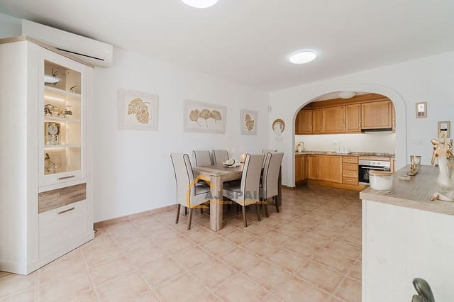 2 soverom Kjedet enebolig til salgs i Fortuna med svømmebasseng - € 174 500 (Ref: 9635337)