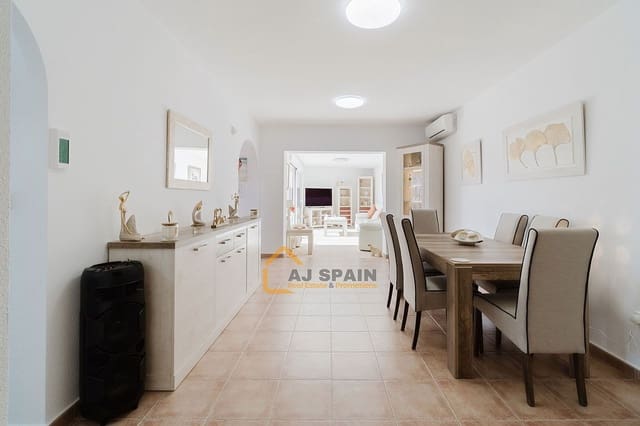 2 soverom Kjedet enebolig til salgs i Fortuna med svømmebasseng - € 174 500 (Ref: 9635337)