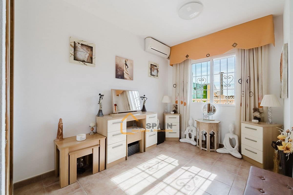 2 sypialnia Dom blizniak na sprzedaż w Fortuna z basenem - 174 500 € (Ref: 9635337)