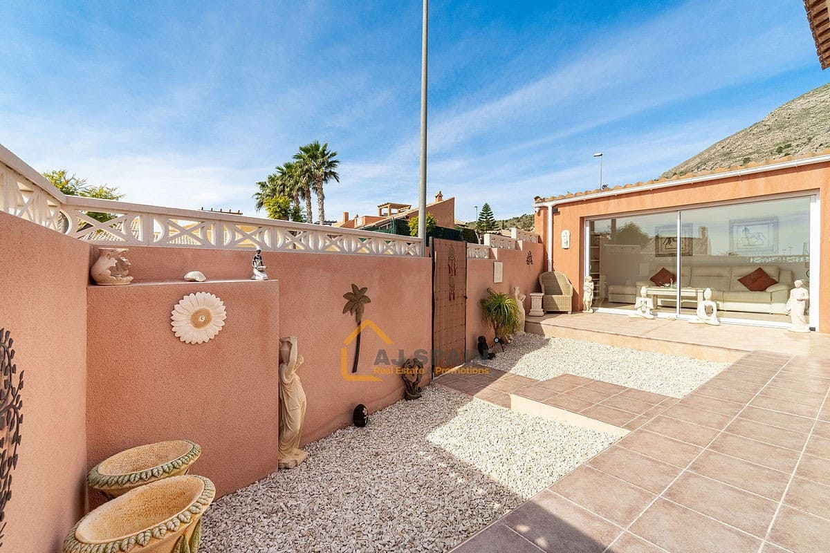 2 sypialnia Dom blizniak na sprzedaż w Fortuna z basenem - 174 500 € (Ref: 9635337)