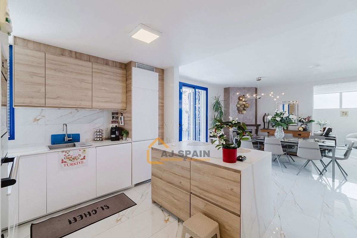 3 makuuhuone Huvila myytävänä paikassa Fortuna mukana uima-altaan - 314 000 € (Ref: 9643631)