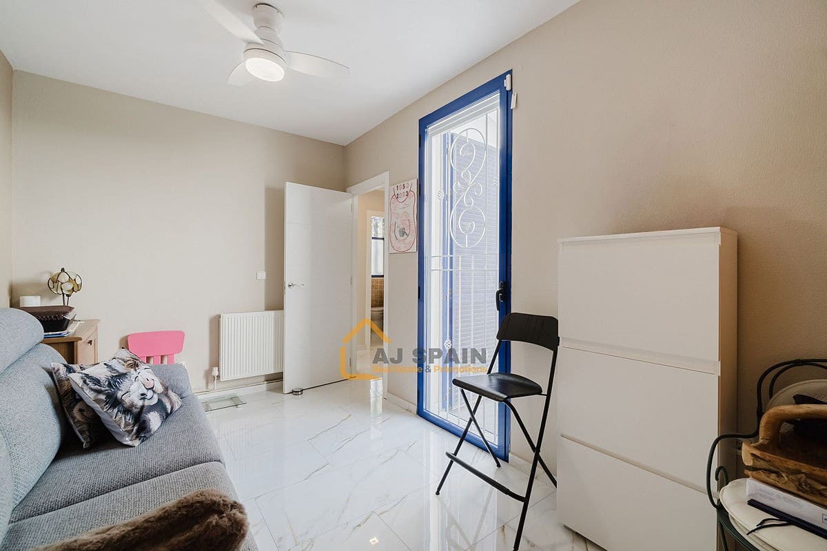 3 makuuhuone Huvila myytävänä paikassa Fortuna mukana uima-altaan - 314 000 € (Ref: 9643631)