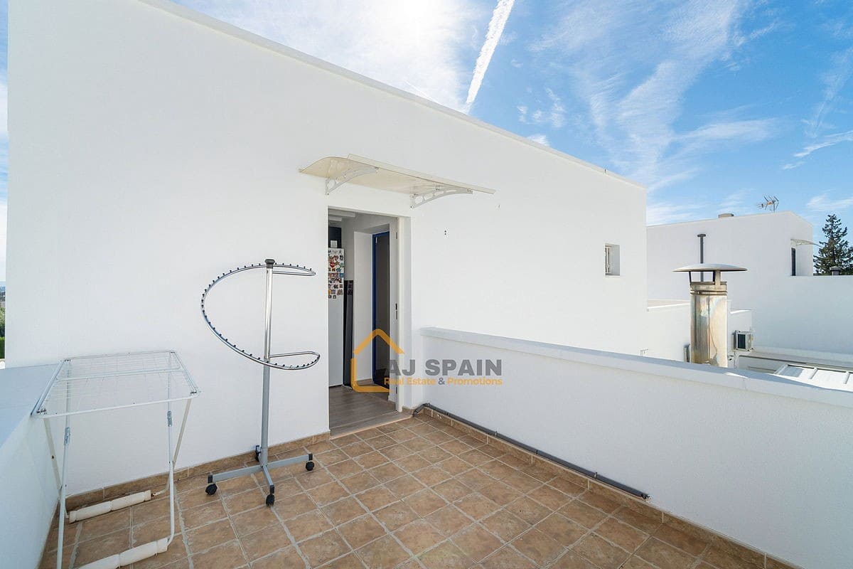 3 makuuhuone Huvila myytävänä paikassa Fortuna mukana uima-altaan - 314 000 € (Ref: 9643631)