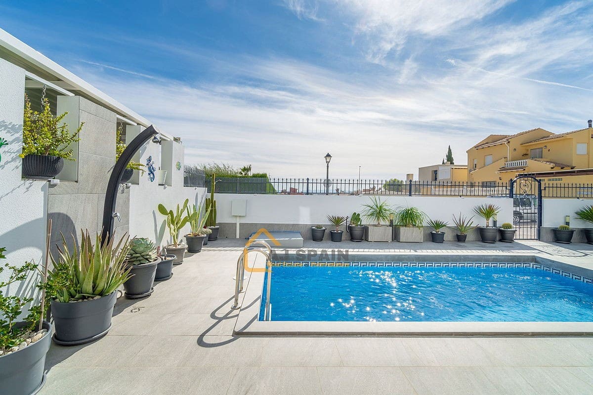 3 makuuhuone Huvila myytävänä paikassa Fortuna mukana uima-altaan - 314 000 € (Ref: 9643631)