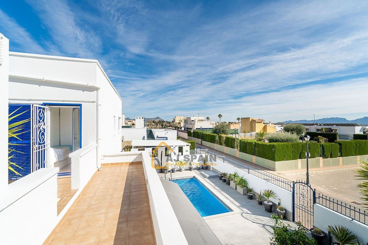 3 makuuhuone Huvila myytävänä paikassa Fortuna mukana uima-altaan - 314 000 € (Ref: 9643631)