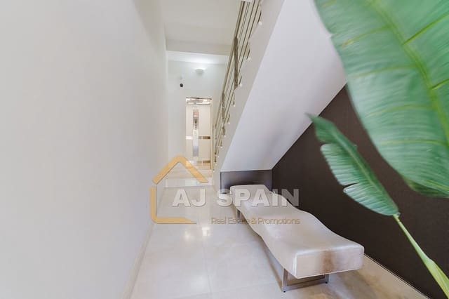 4 Zimmer Apartment zu verkaufen in Fortuna - 299.000 € (Ref: 9669258)