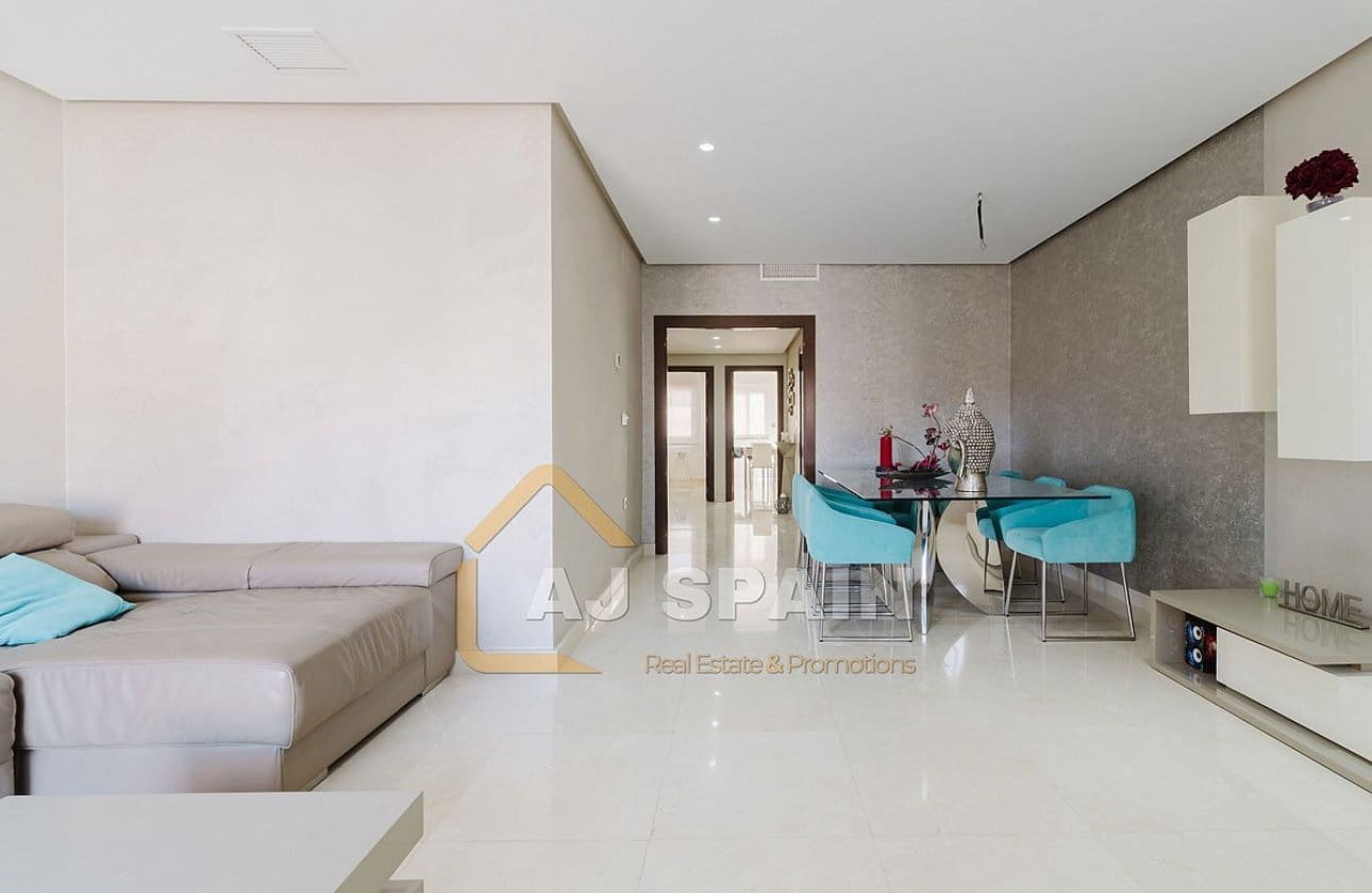 4 bedroom Apartment for sale in Fortuna - € 299,000 (Ref: 9669258)