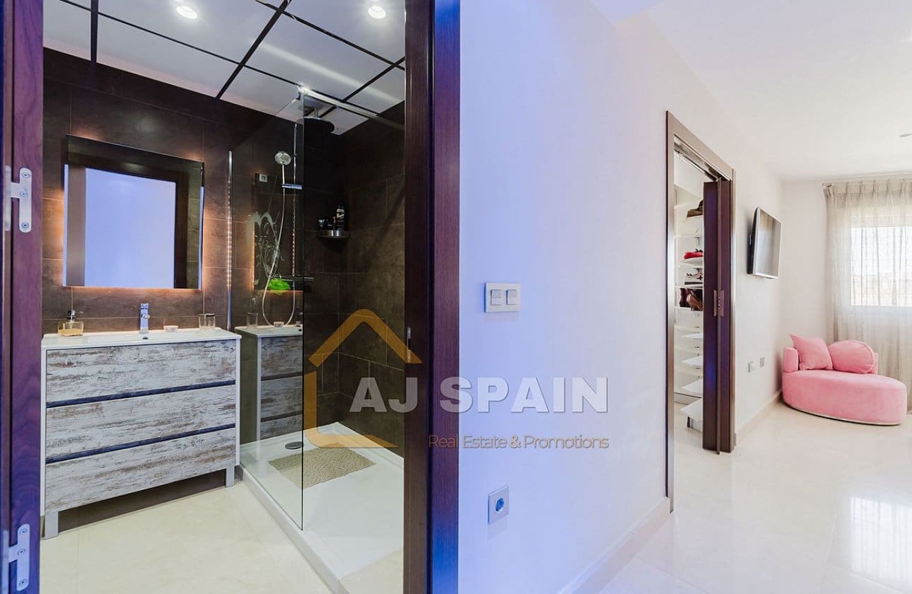 4 bedroom Apartment for sale in Fortuna - € 299,000 (Ref: 9669258)