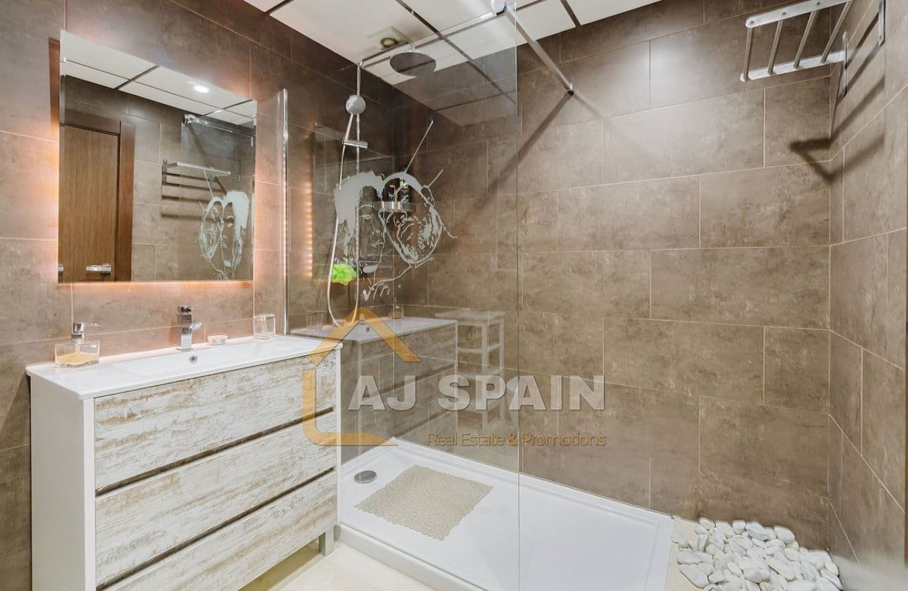 4 bedroom Apartment for sale in Fortuna - € 299,000 (Ref: 9669258)