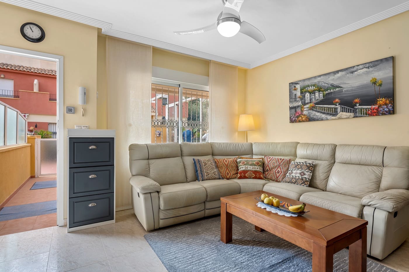 3 makuuhuone Paritalo myytävänä paikassa Villamartin mukana uima-altaan - 345 000 € (Ref: 9670023)