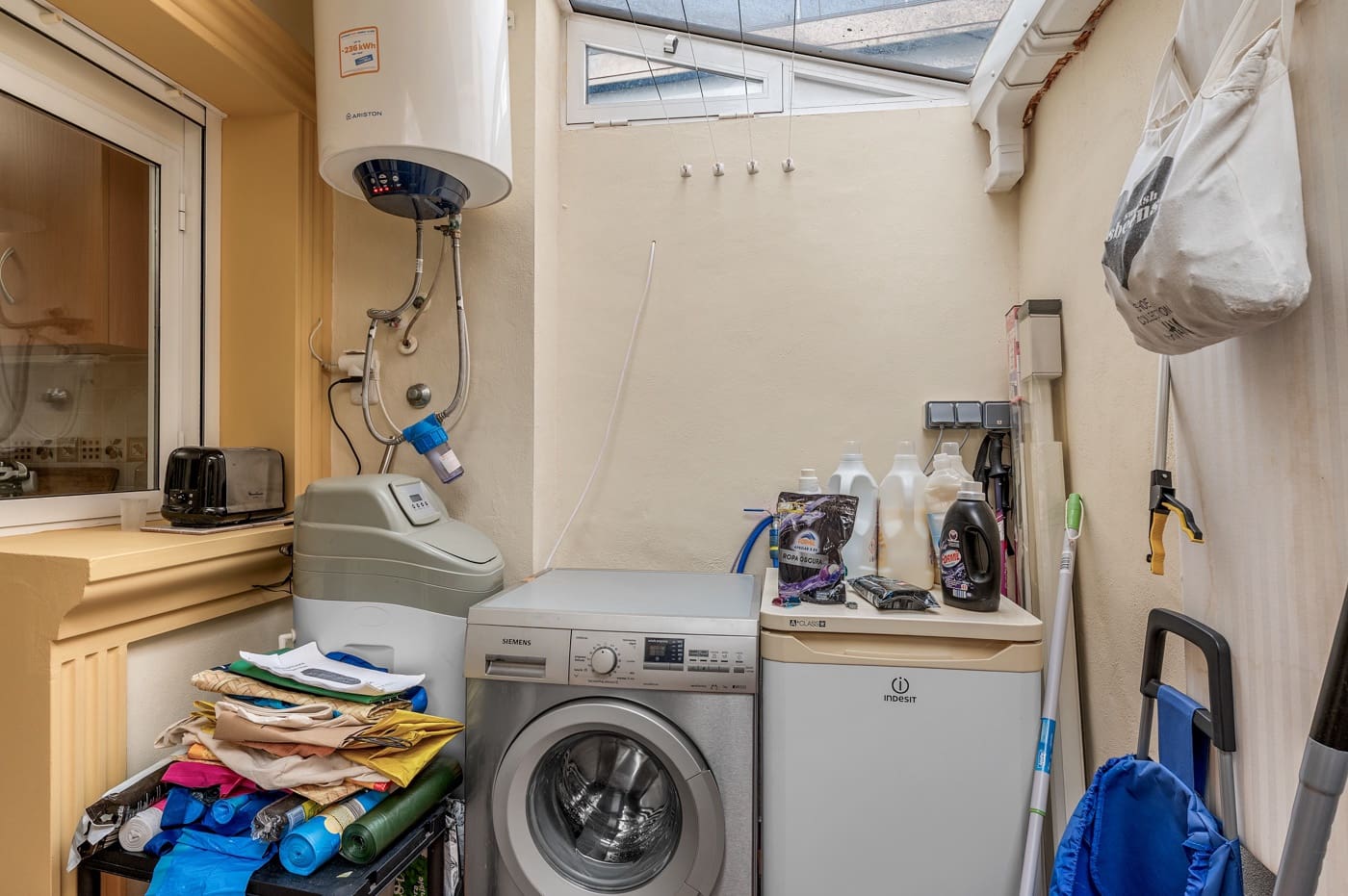 3 makuuhuone Paritalo myytävänä paikassa Villamartin mukana uima-altaan - 345 000 € (Ref: 9670023)